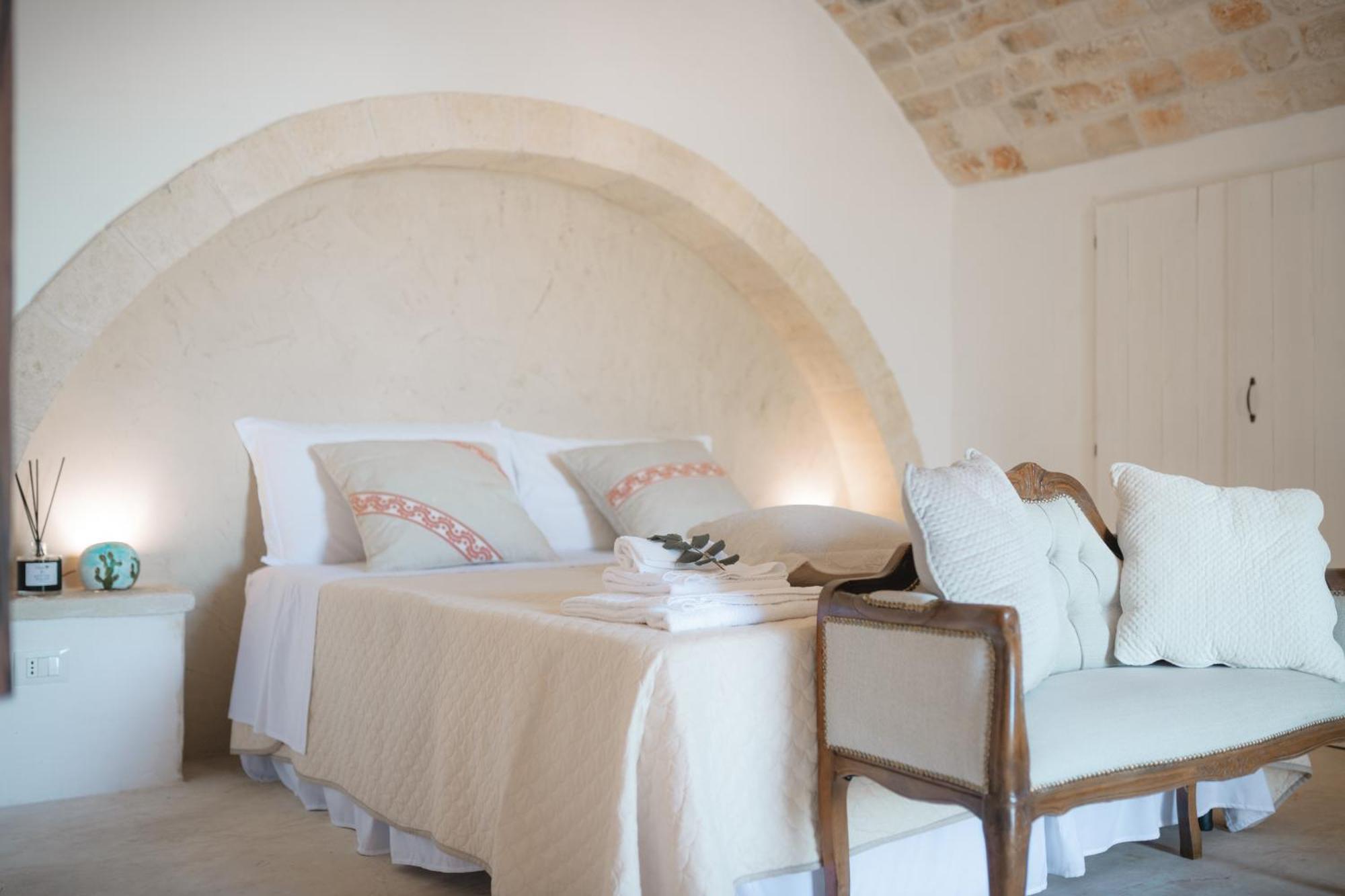 Apollo House Of Puglia Guest House Monopoli Ngoại thất bức ảnh