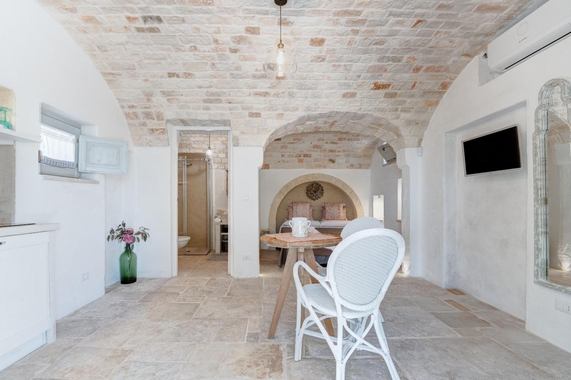 Apollo House Of Puglia Guest House Monopoli Ngoại thất bức ảnh