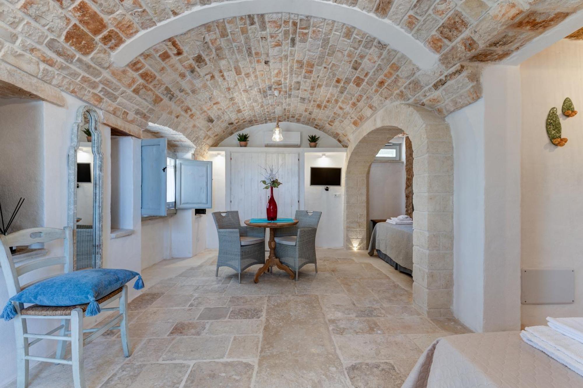 Apollo House Of Puglia Guest House Monopoli Ngoại thất bức ảnh