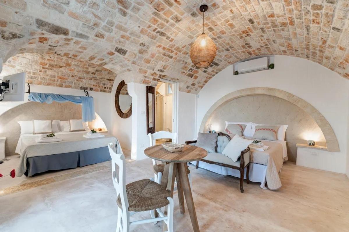 Apollo House Of Puglia Guest House Monopoli Ngoại thất bức ảnh